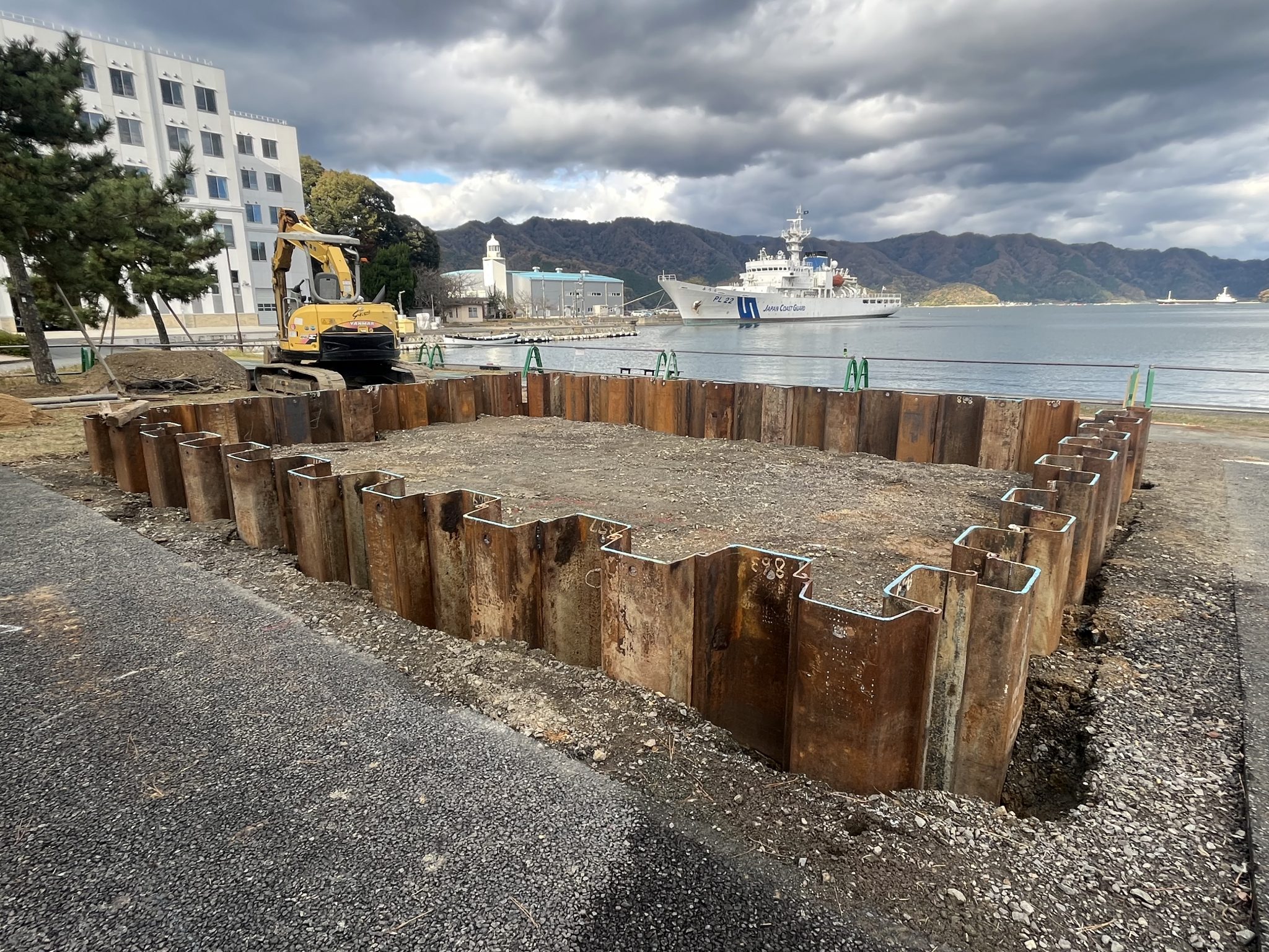 鋼矢板 圧入工事 舞鶴市 - 池田建設株式会社